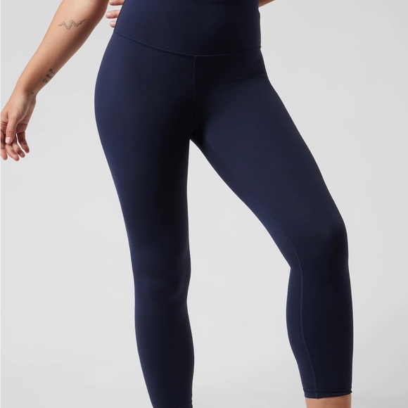 Athleta ultra high rise elation tights 7/8 navy - Picture 2 of 2